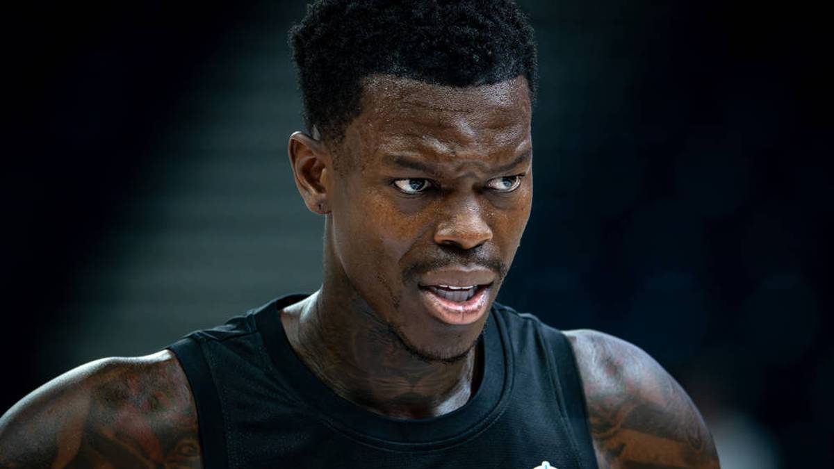 Dennis Schröder wonders about the German World Cup calendar