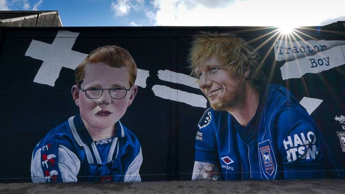 Wall painting by Ed Sheeran in his own Ipswich Town jersey
