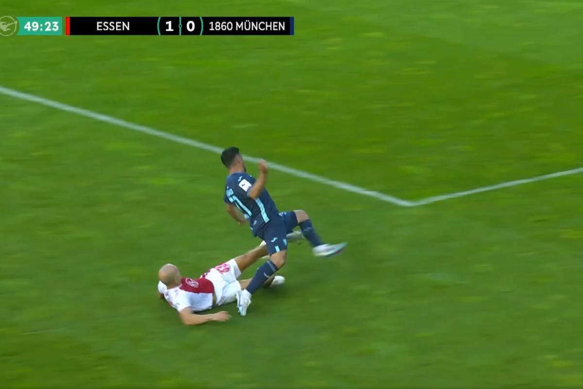 Here Volland shows incredible sports spirit