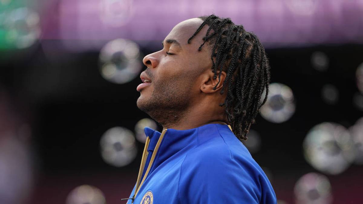 Raheem Sterling has no future at chelsea