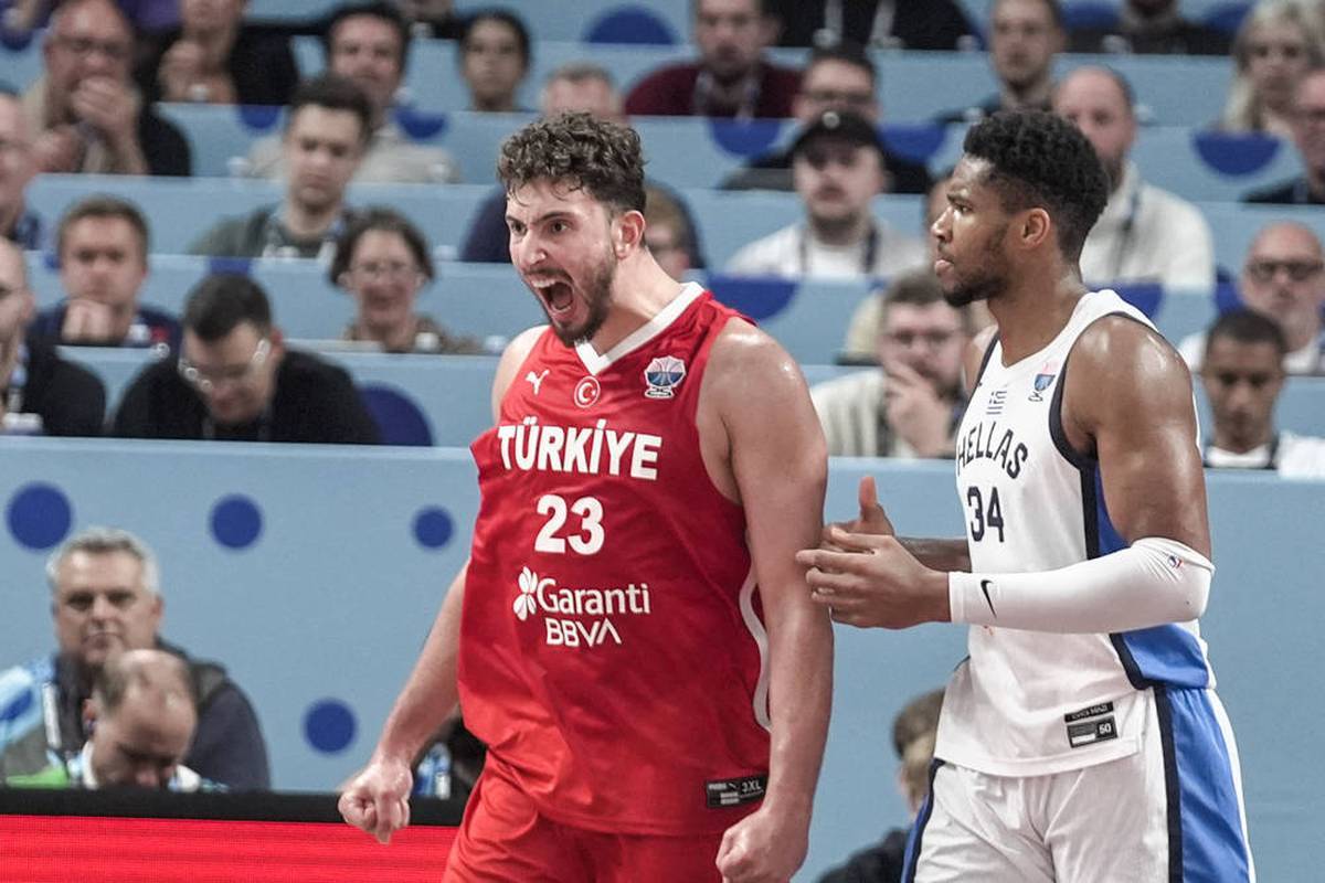 Even after the SEM basketball, the Zoff between Turkey and Greece remains an issue. Again, superstar Giannis Antetocounmpo is in focus.