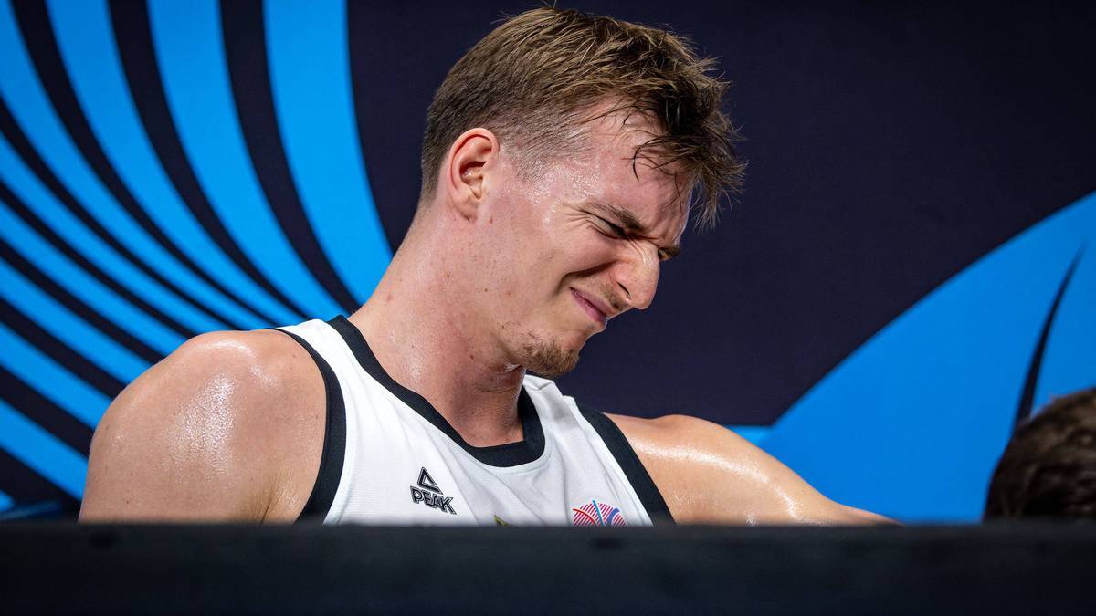 Justus Hollatz had to be injured against Slovenia