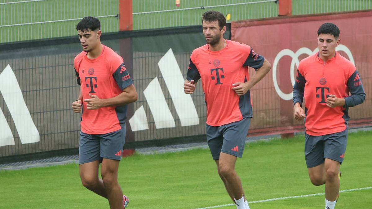 Thomas Müller Trained Alongside Aleksandar Pavlovic and Felipe Chavez