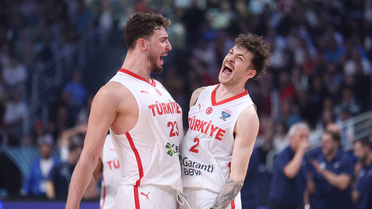 Turkey around Sengün plays great at the European Championship