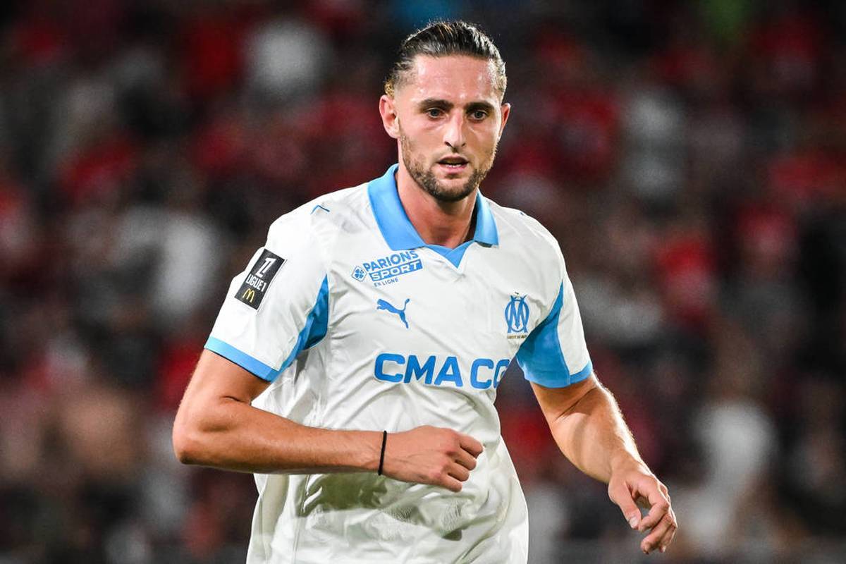 A alleged cabin brawl at Olympique Marseille leads to the throwing out of Adrien Rabiot. Now the French international speaks up.