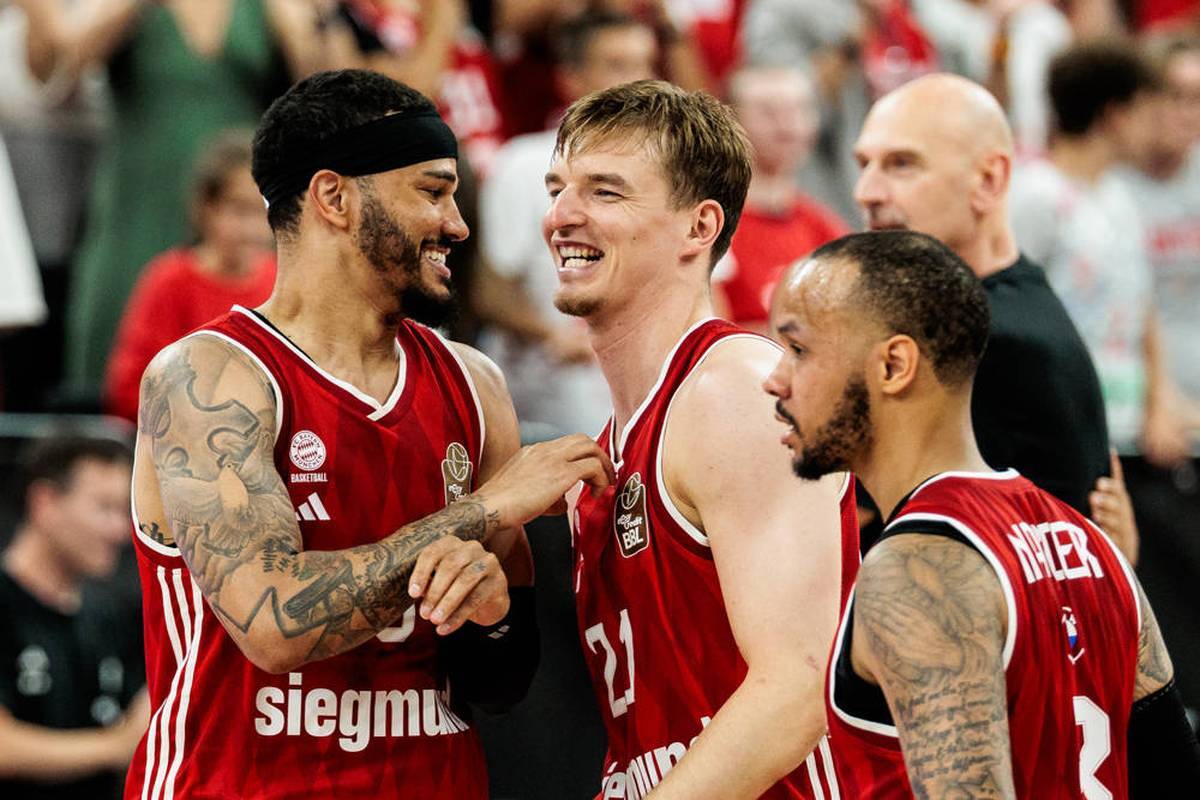 The basketball Bundesliga starts its 60th season on Friday. The defending champion Bayern Munich starts against the promoted from Jena.