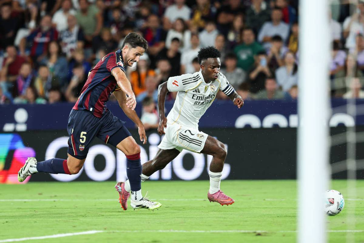 At Real Madrid, striker Vinícius Júnior once again caused a stir - and not sporty.