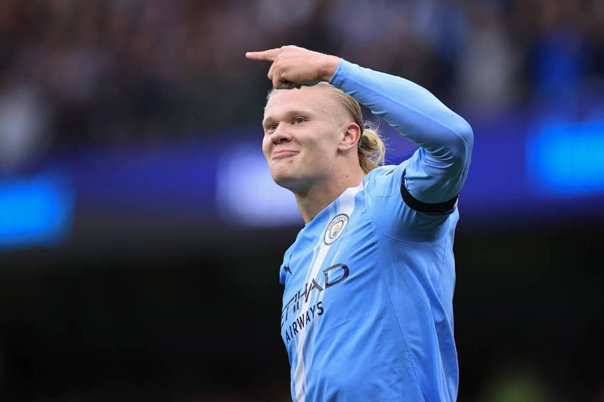 With a well-deserved victory in the Manchester derby, City turns an early crisis. Erling Haaland hits twice.