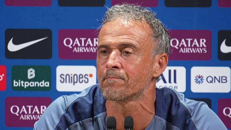 After an "incredible season" Luis Enrique from Ousmane Dembélé is expecting further increases. The wing player remains indispensable for the PSG trainer.