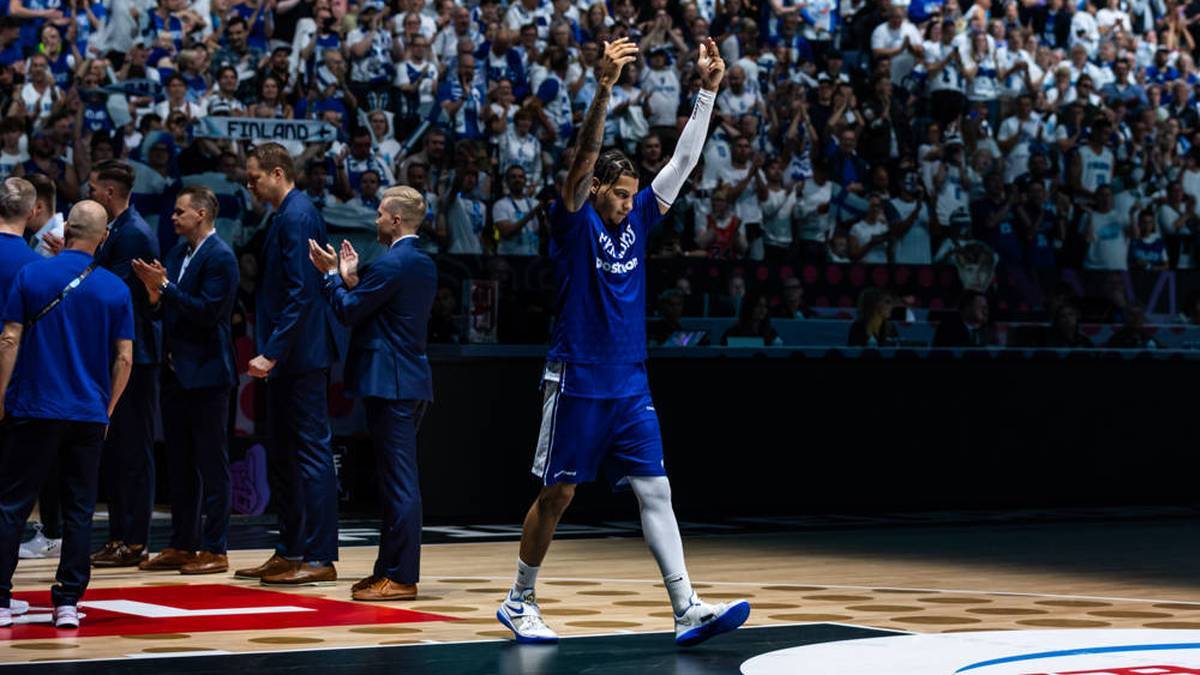 Miro Little is with Finland in the quarter-finals of the Casketball European Championship