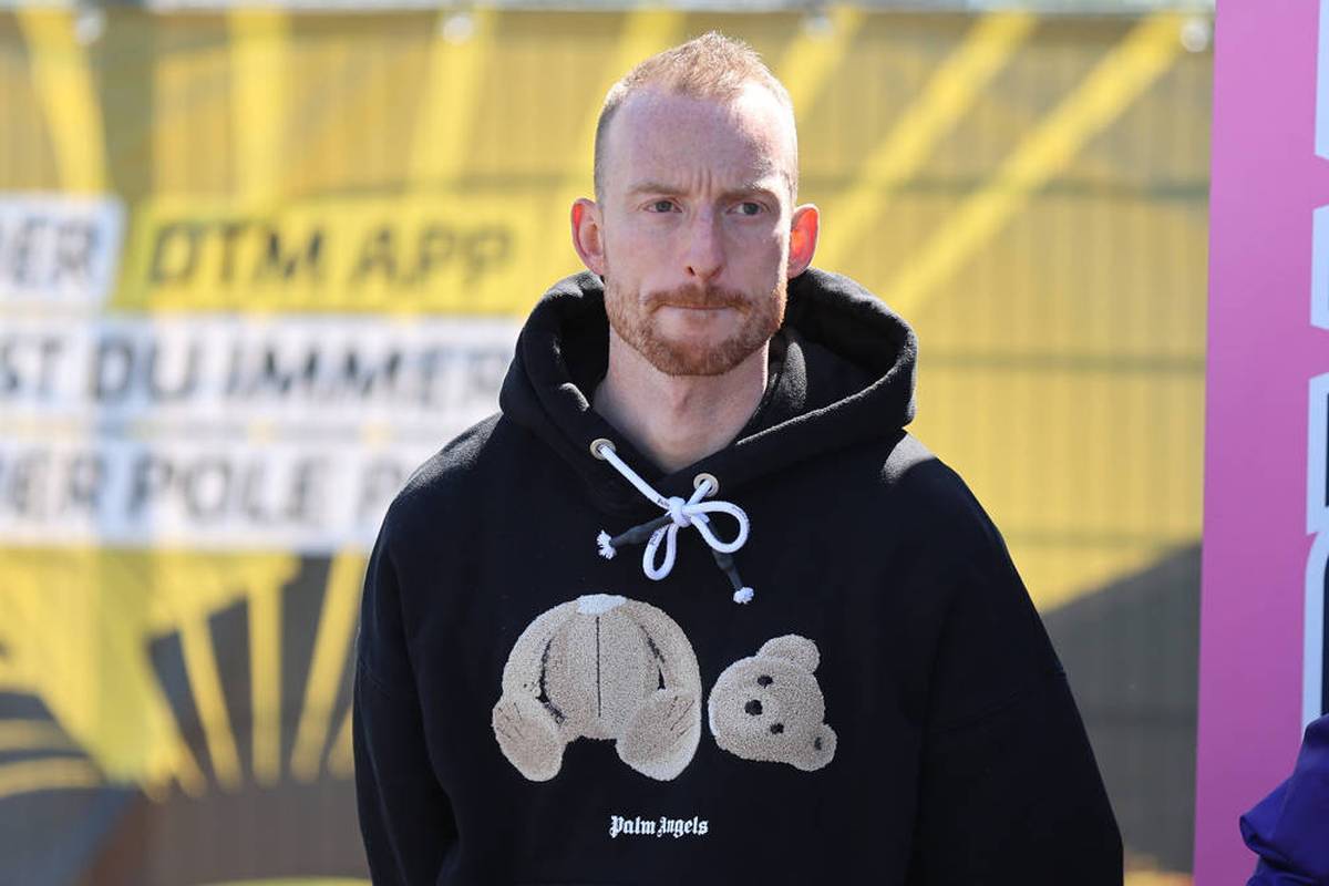Like hardly any other, Maximilian Arnold stands for VfL Wolfsburg. At the start of the new season, he cracked a special brand. He speaks exclusively to Sport1 over his 16 years in the Autostadt, the big club anniversary and his personal future.