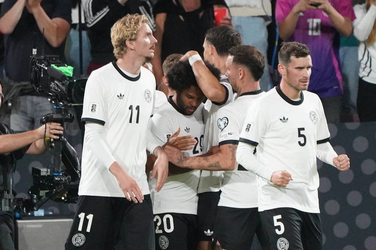 DFB stars react to Woltemade excitement
