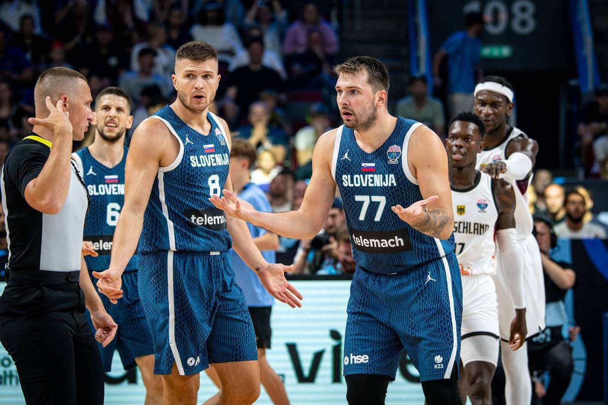 In the Sport1 interview, record national player Patrick Femerling classifies the excitement in the quarter-finals against Slovenia and looks ahead to the semi-finals against Finland.