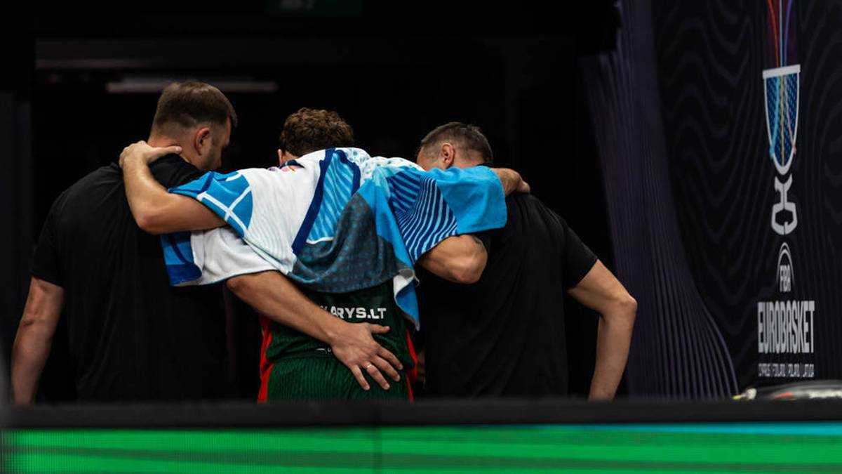 Roka's jokubaitis is seriously injured