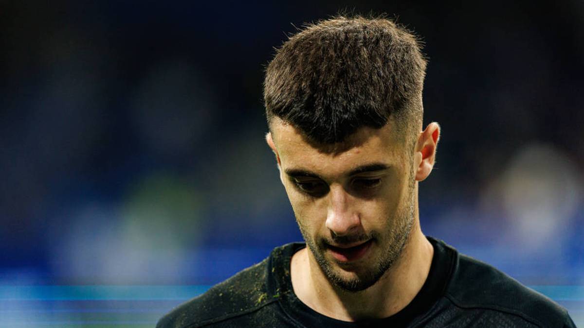 Joan García suffered a knee injury and has to be operated on