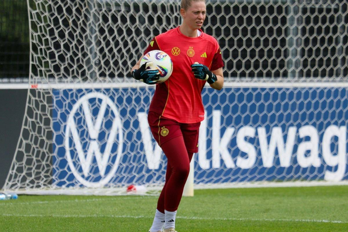 The German goalkeeper Rafaela Borggräfe is said to have used “discriminatory language” to a teammate at Liverpool FC.