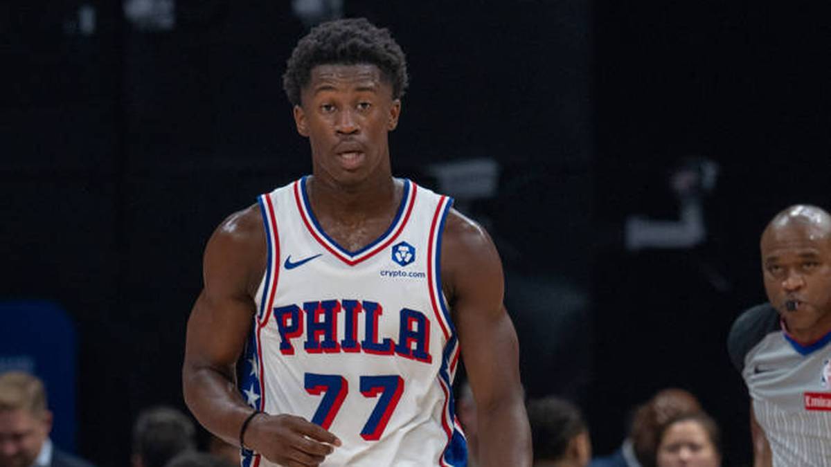 VJ Edgecombe excelled in his NBA debut