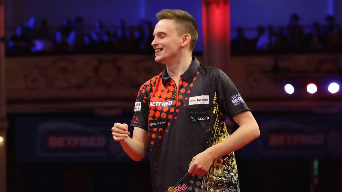 Ricardo Pietreczko won his first-round match at the German Darts Championship 6-3 against Radek Szaganski