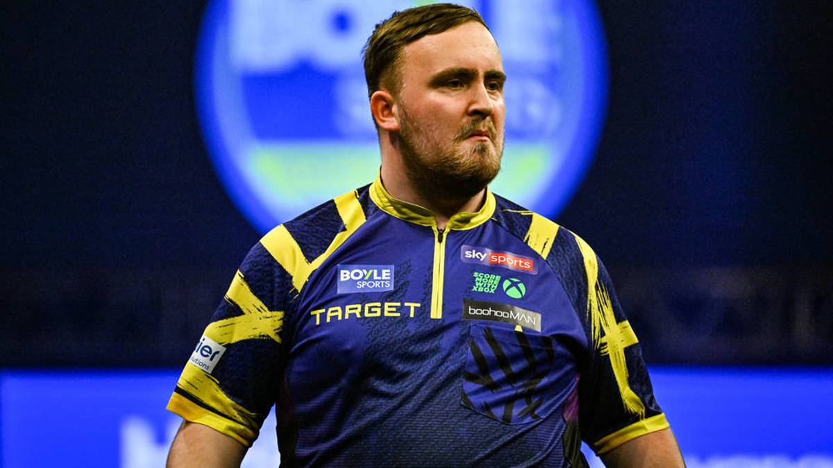 Luke Littler is in the quarter-finals of the World Grand Prix