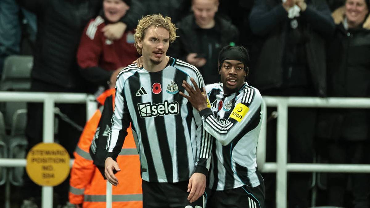 Nick Woltemade (l.) scored again for Newcastle