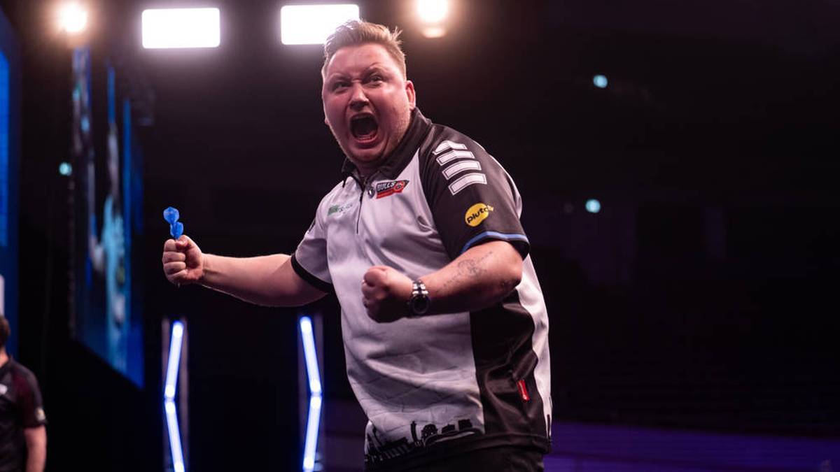 Martin Schindler reaches the round of 16 at the European Championship for the first time