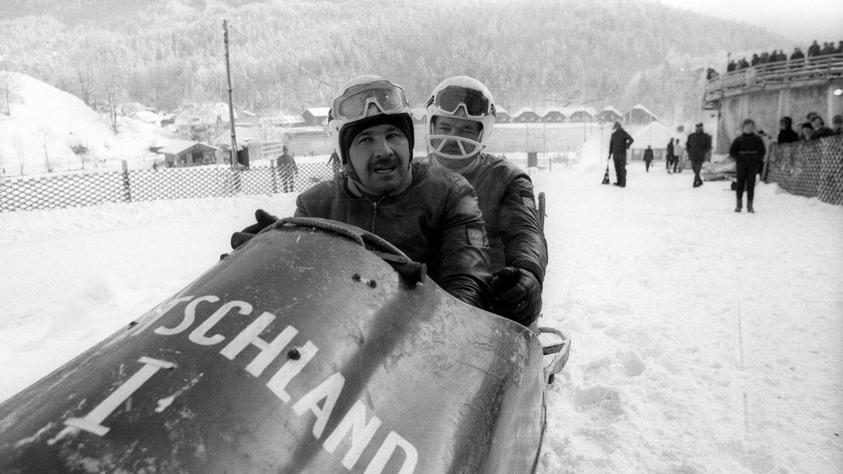 Two-man bobsleigh European Championships in Königssee: Horst Floth (front) and Pepi Bader (BR Germany)