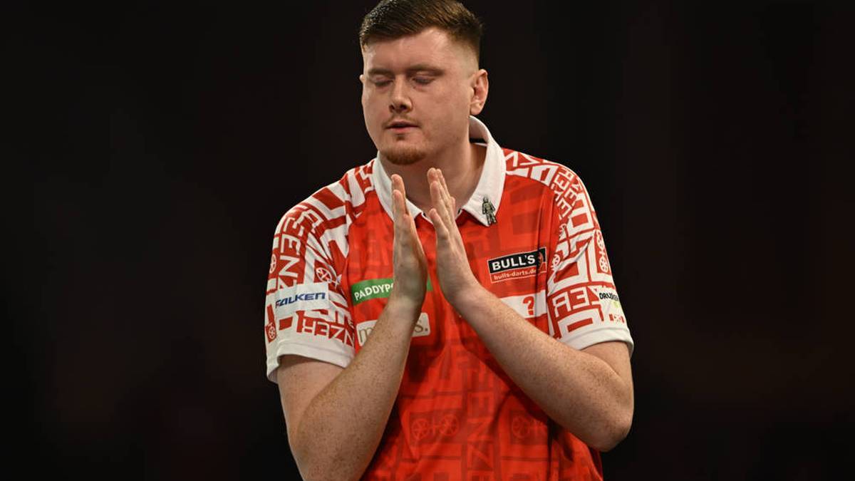 Niko Springer had to admit defeat to Jermaine Wattimena