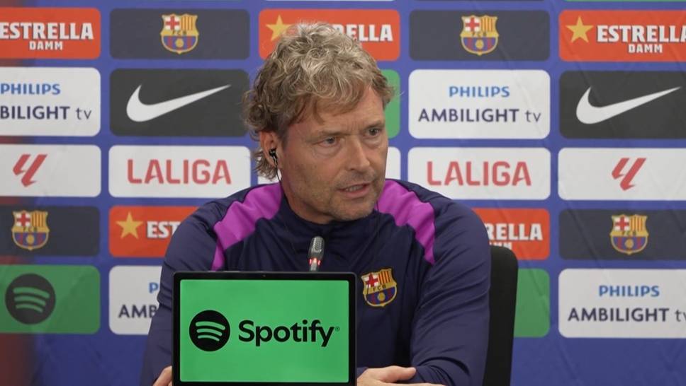 Barca assistant coach Marcus Sorg does not want to get involved in refereeing controversies ahead of the Clásico while Hansi Flick is serving a red card suspension and reiterates his trust in the Catalans.