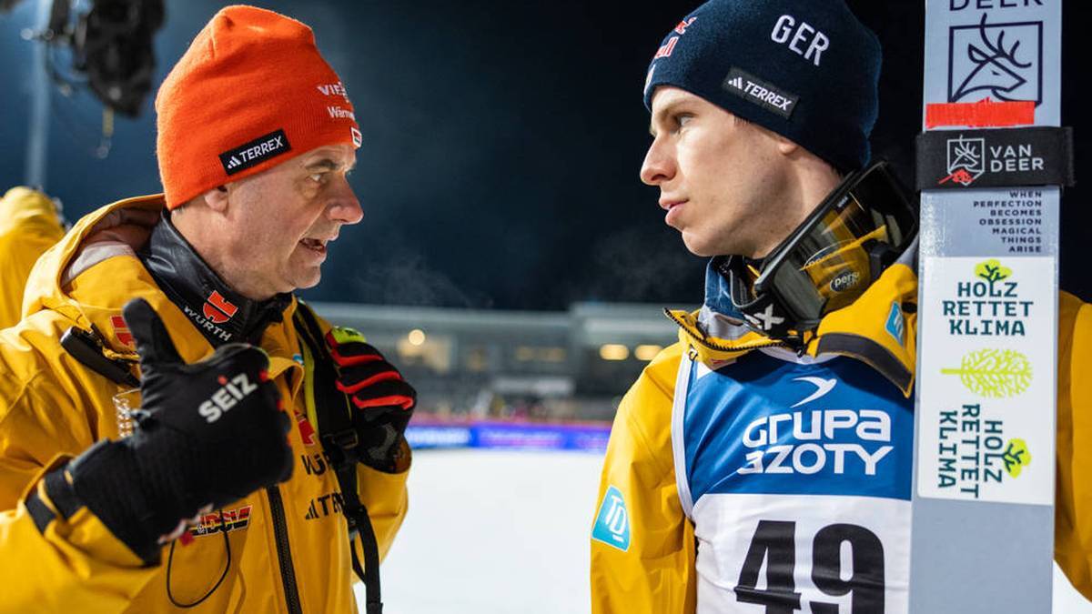 The current ski jumping national coach Stefan Horngacher (l.) with Andreas Wellinger