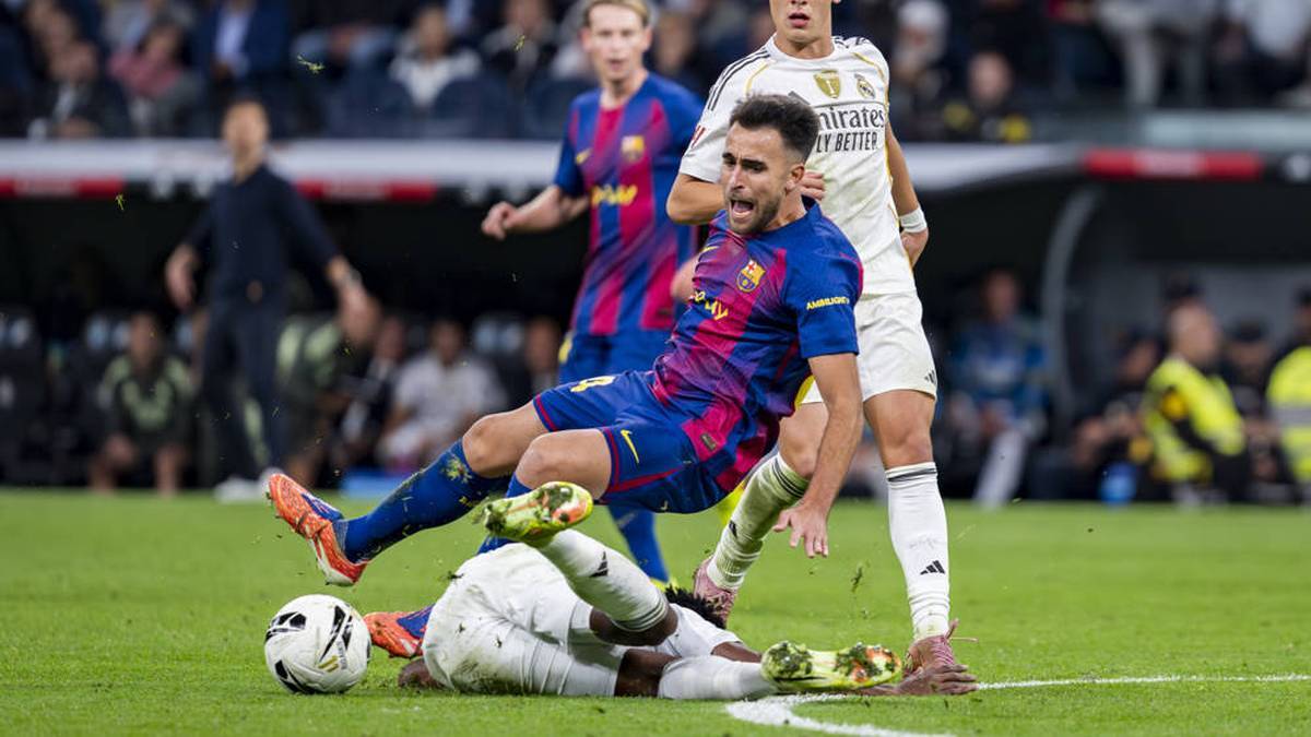 Eric Garcia was allowed to play from the start in the Clásico