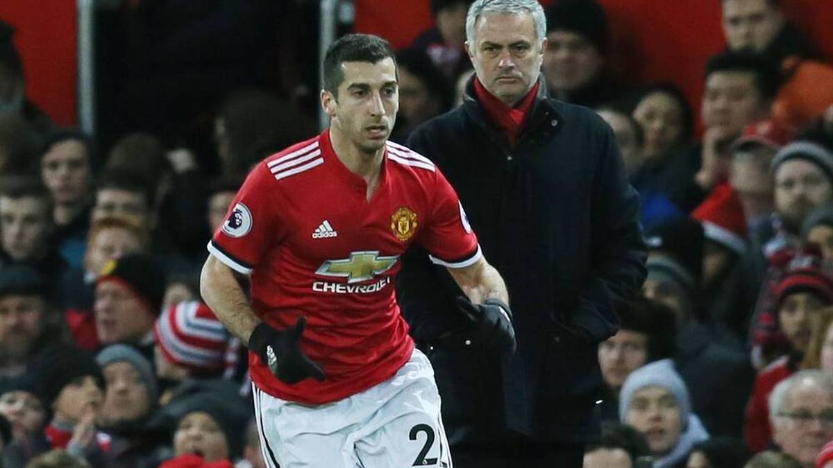 Mkhitaryan's relationship with coach José Mourinho suffered as a result of his declining performance