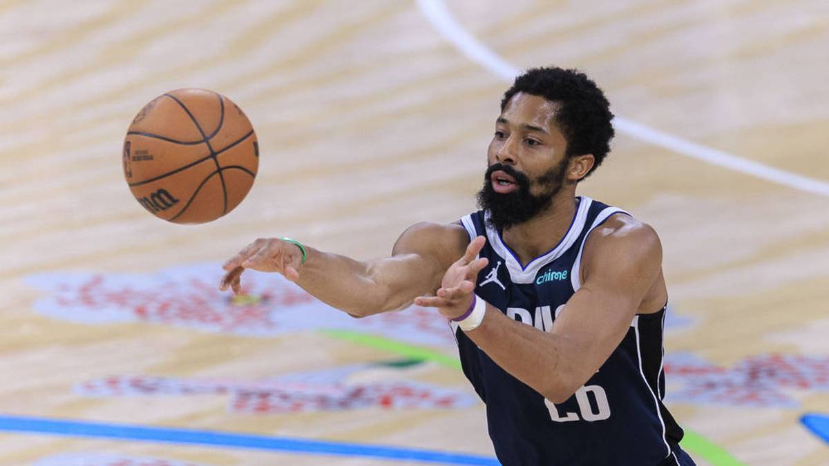 Spencer Dinwiddie played successfully in the NBA