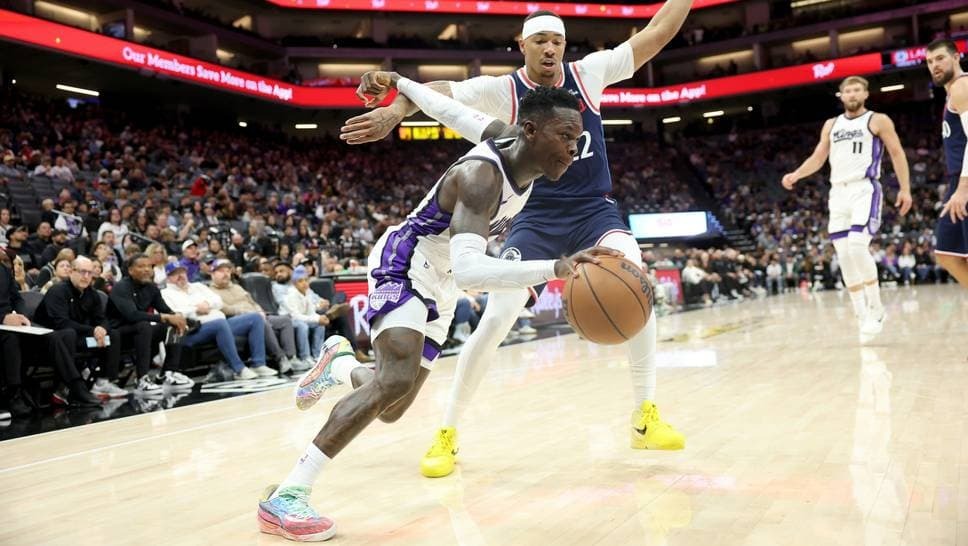 Dennis Schröder (front) plays for Sacramento