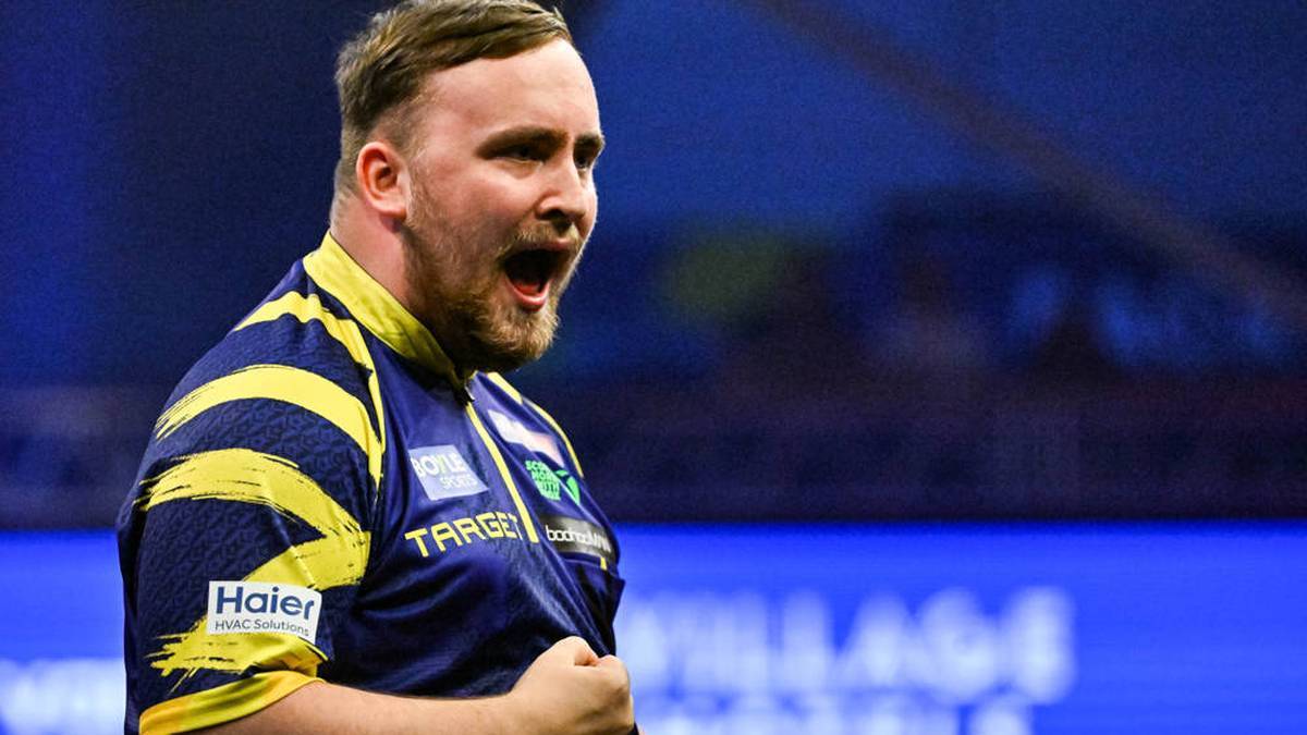 Luke Littler makes a spectacular comeback