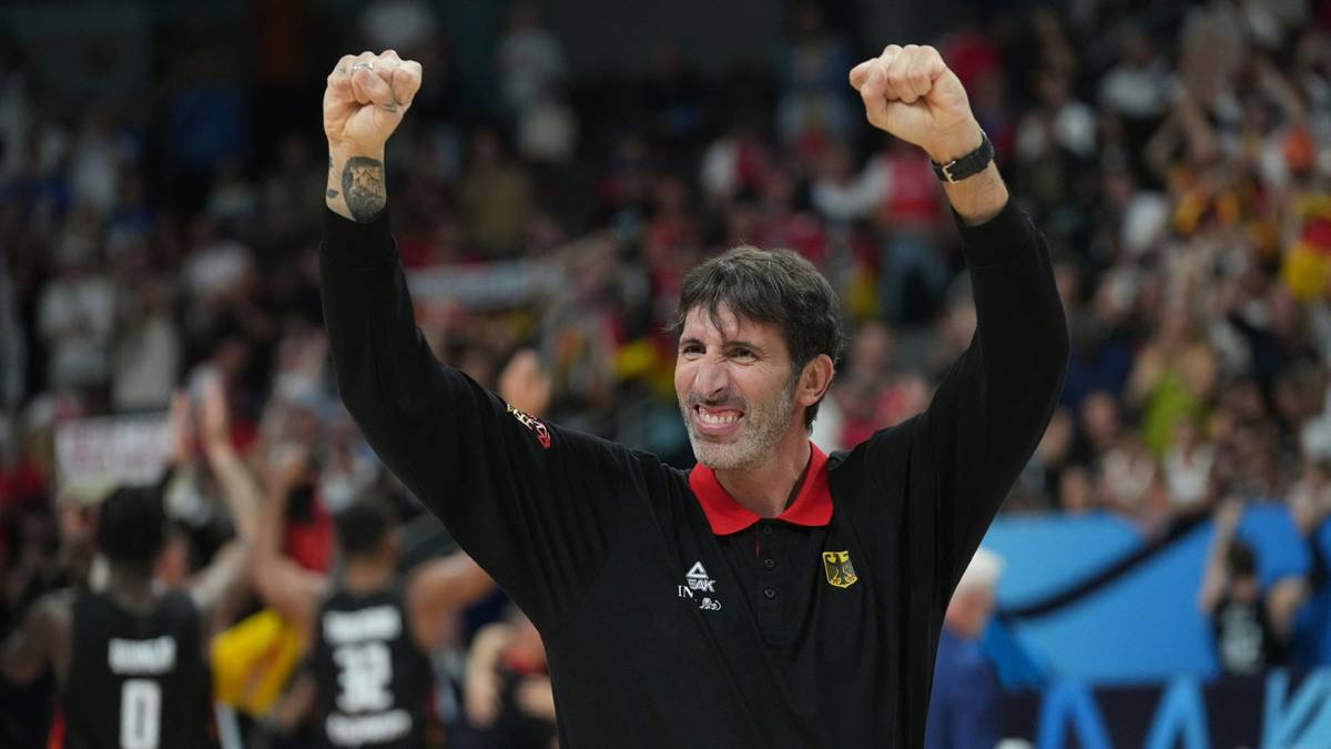 Relief for Àlex Mumbrú