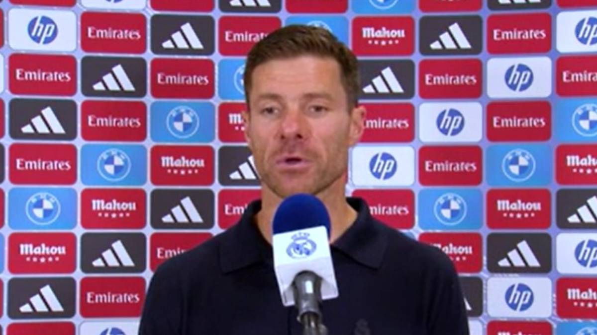 Real Madrid won the first Clásico under Xabi Alonso 2-1. The Real coach appeared in good spirits after the match.