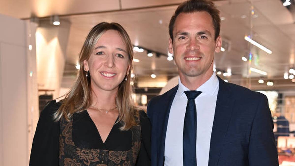 Franziska Preuß came to the honor with her partner Simon Schempp