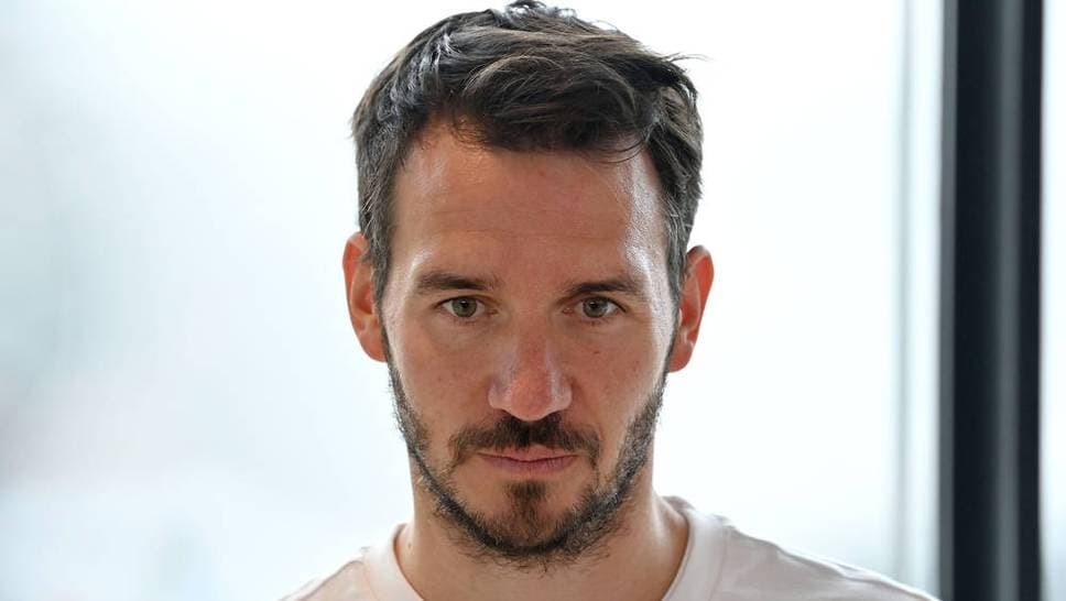 Felix Neureuther gets angry at the ARD microphone