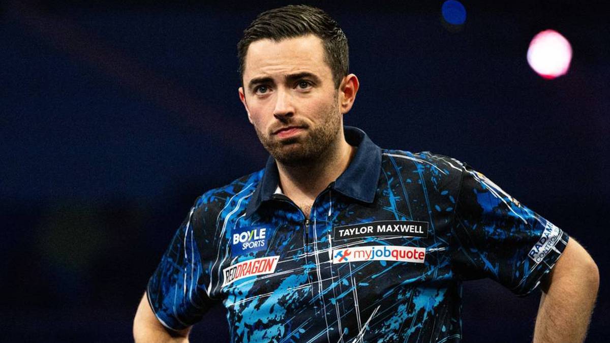 Luke Humphries surprises with an announcement