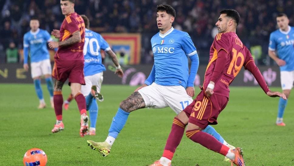 Naples competes with Roma