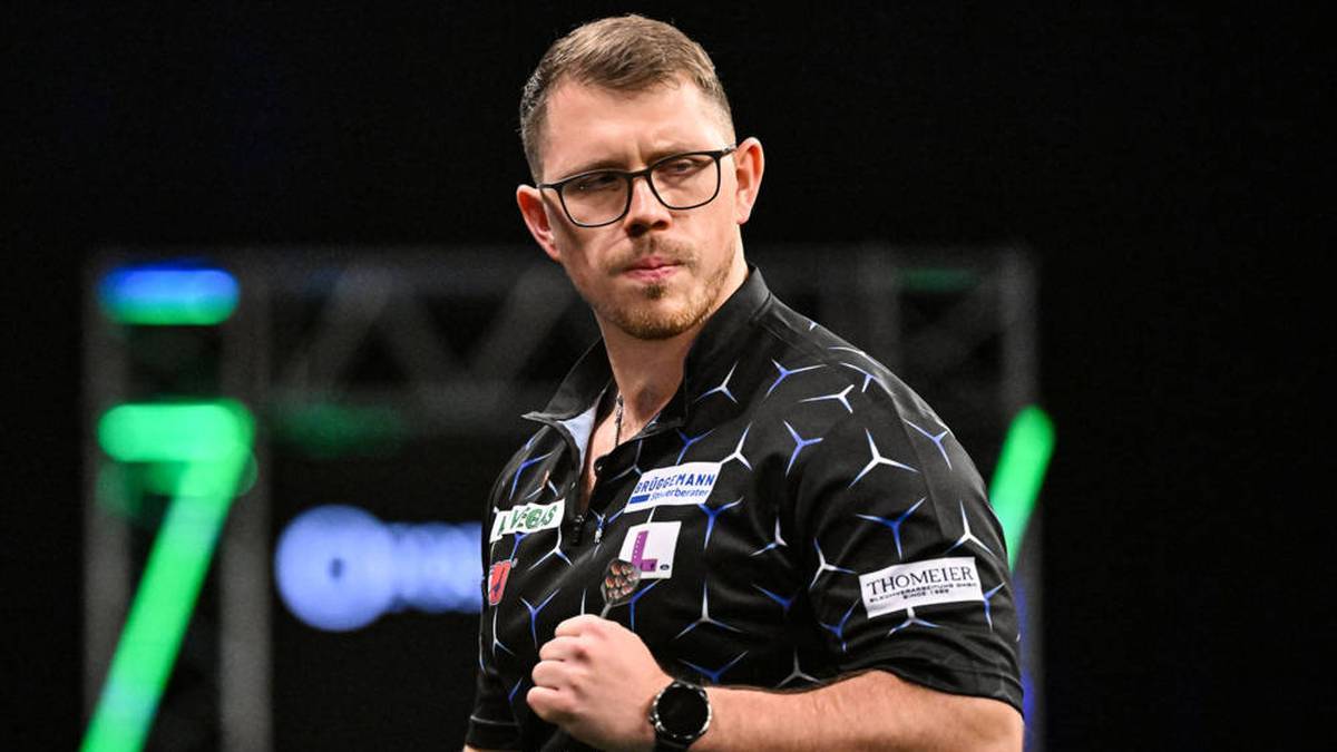 Lukas Wenig is in the quarter-finals of the Grand Slam of Darts