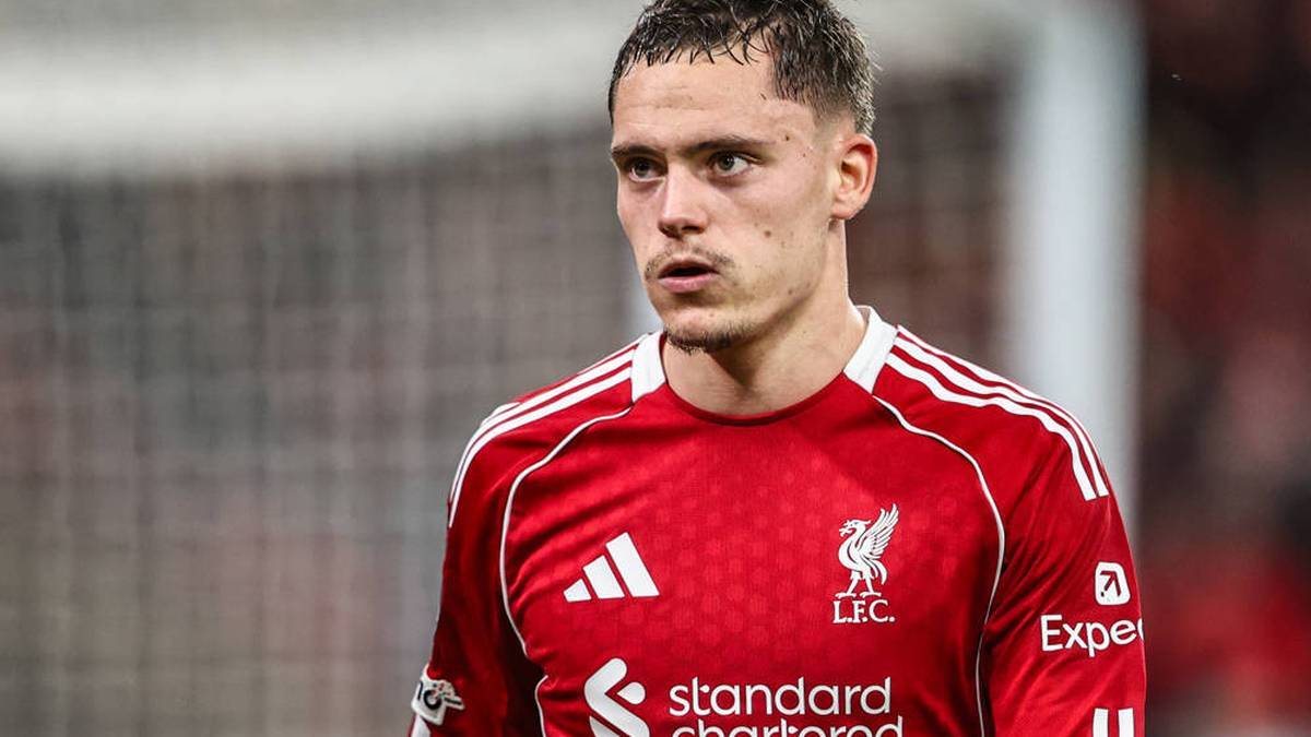 Florian Wirtz under pressure