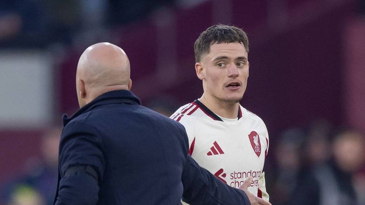 Arne Slot makes a special note about Florian Wirtz