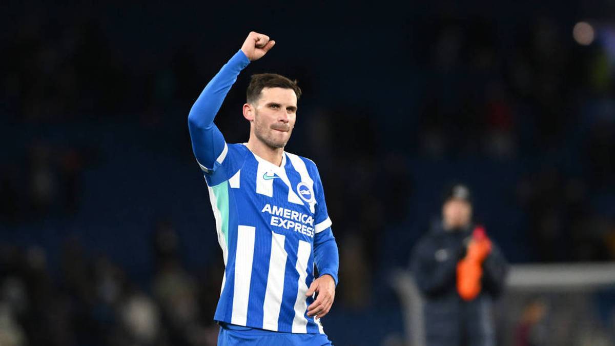 Pascal Groß was warmly welcomed upon his return