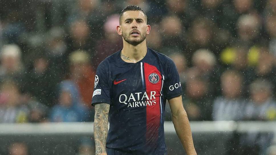 Lucas Hernández clearly criticizes his former Munich club. Today's PSG player is particularly concerned about the internal climate within the team.