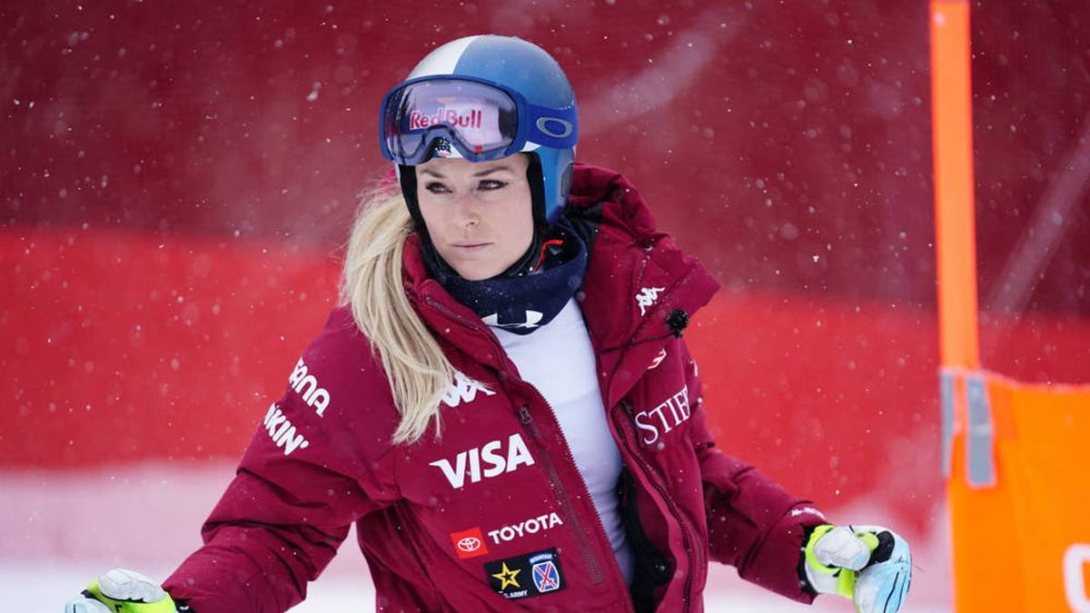 Lindsey Vonn crashed badly in Crans-Montana