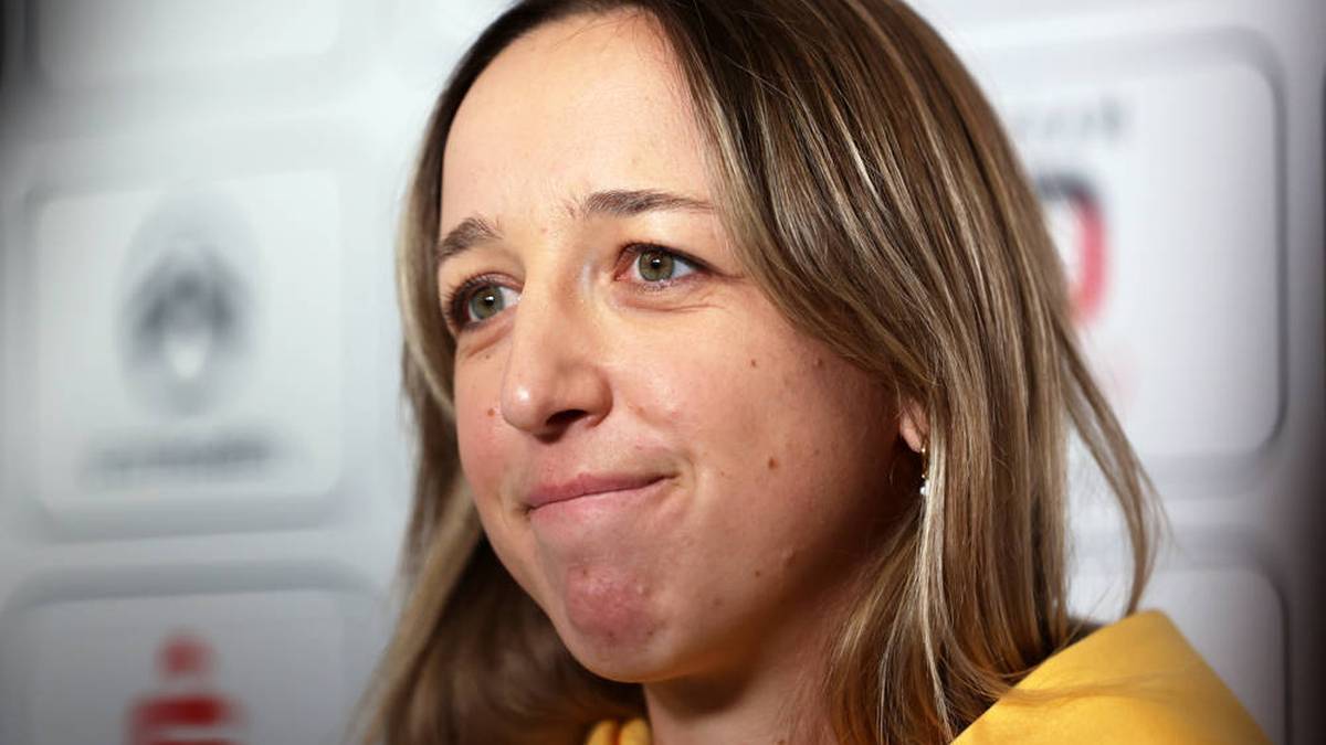 Franziska Preuß ends her career