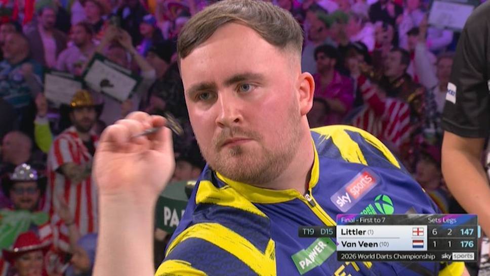 Luke Littler will be crowned world champion again in Ally Pally in 2026 and beat Gian van Veen in impressive fashion. Littler defends his title.
