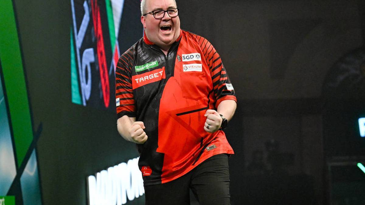 Stephen Bunting returns to Premier League Darts