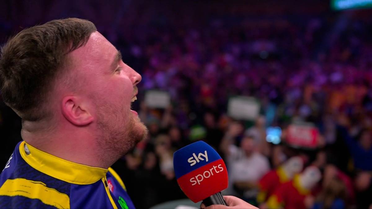 During the match against Rob Cross, Luke Littler had to compete with boos from the audience. After the match, he addressed a few words towards Ally Pally.